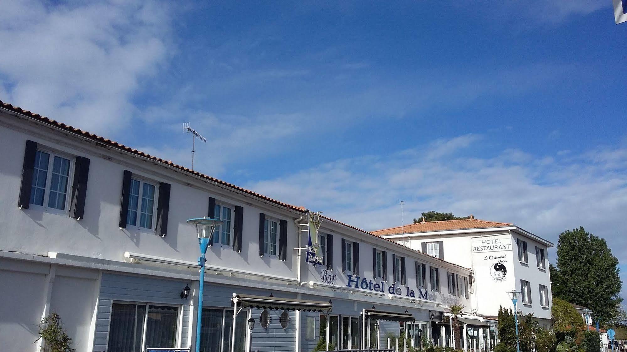 Hotel De La Mer La Tranche-sur-Mer Exterior photo